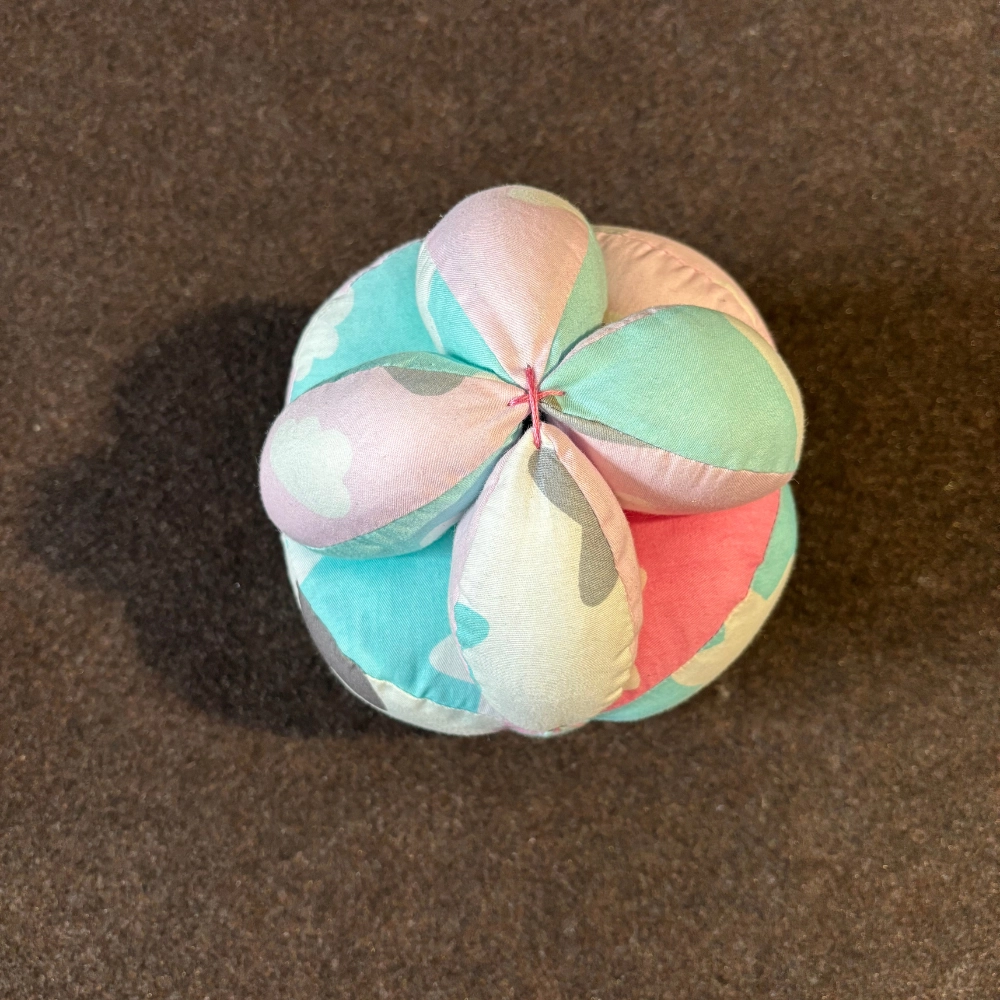 PELOTA MONTESSORI (ROSA) PELOTA MONTESSORI (ROSA)