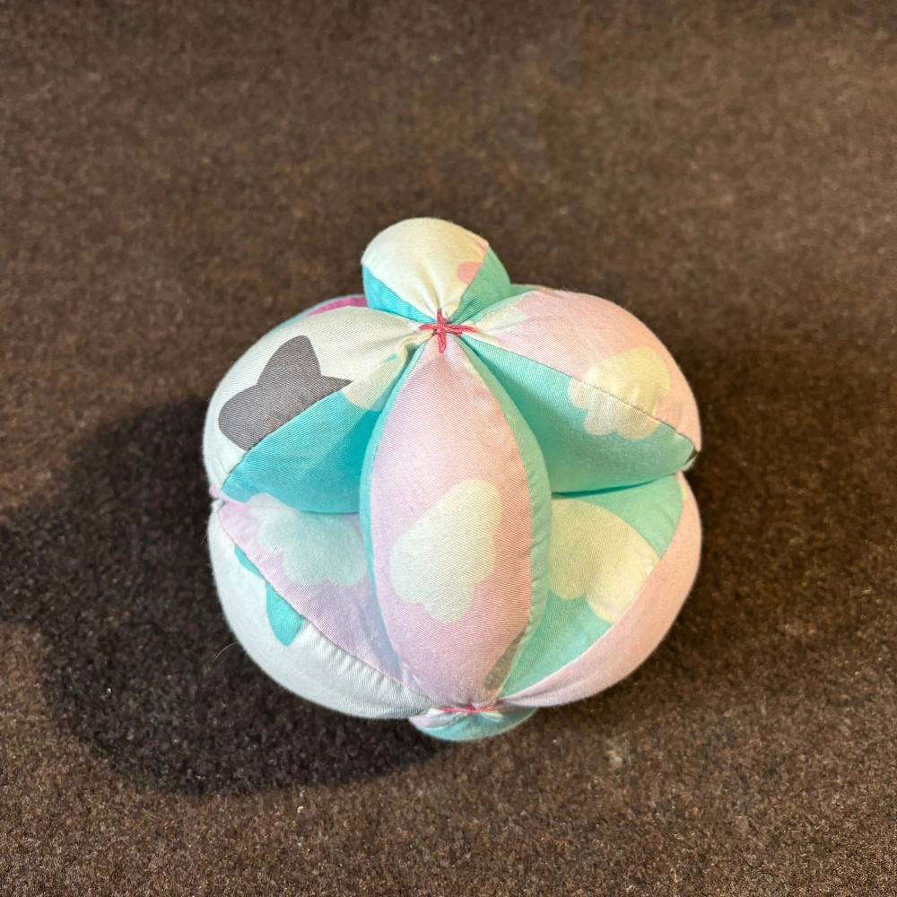 PELOTA MONTESSORI (ROSA) PELOTA MONTESSORI (ROSA)