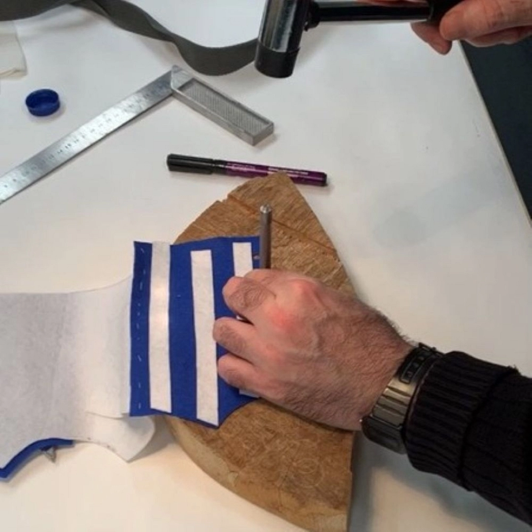 Taller: Clases Particulares de Manualidades para Adultos con Parálisis Cerebral Taller: Clases Particulares de Manualidades para Adultos con Parálisis Cerebral