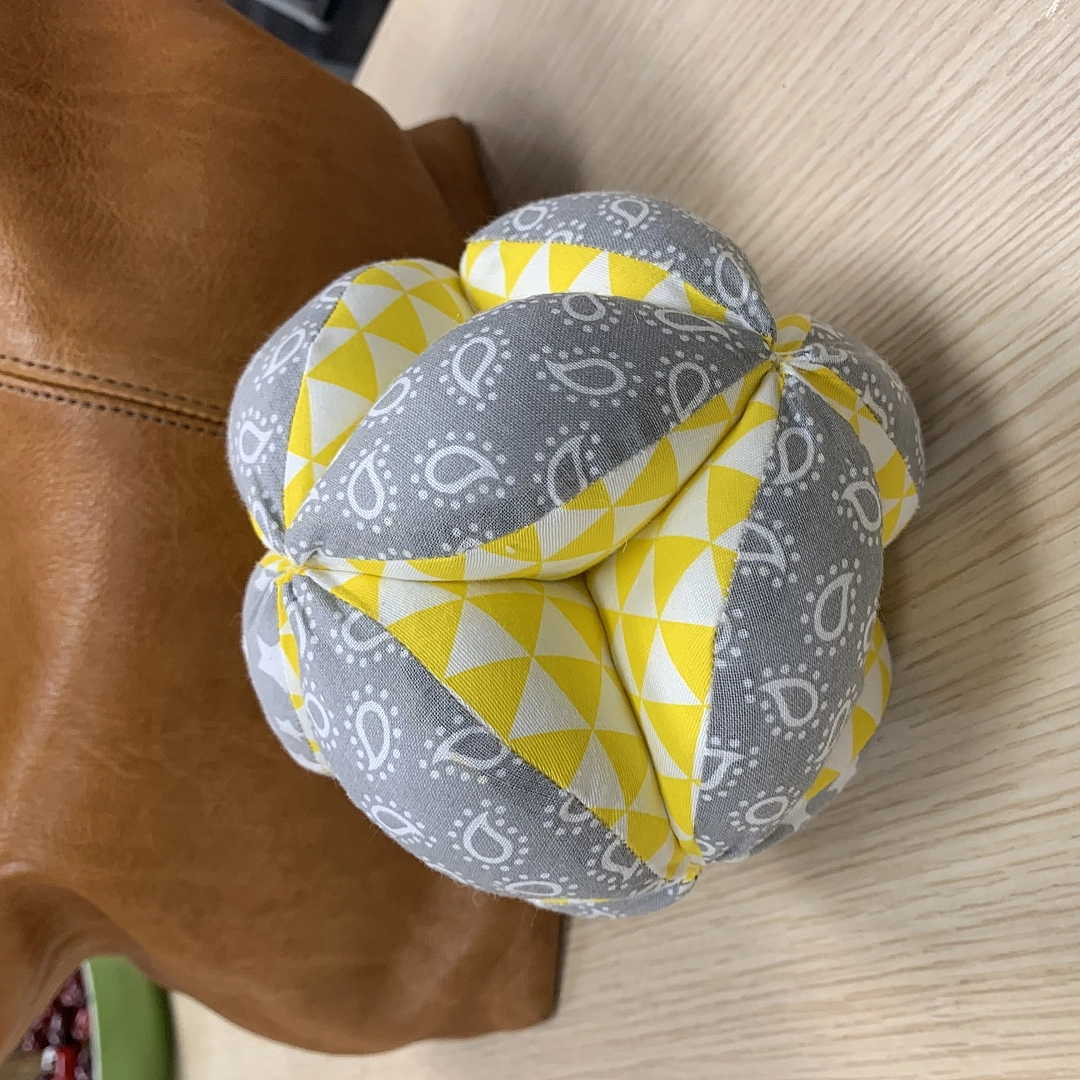Taller creativo para adultos: Crea tu propia pelota Montessori sensorial-(Habian/Errenteria)