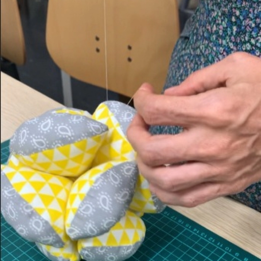 Taller creativo para adultos: Crea tu propia pelota Montessori sensorial-(Habian/Errenteria)