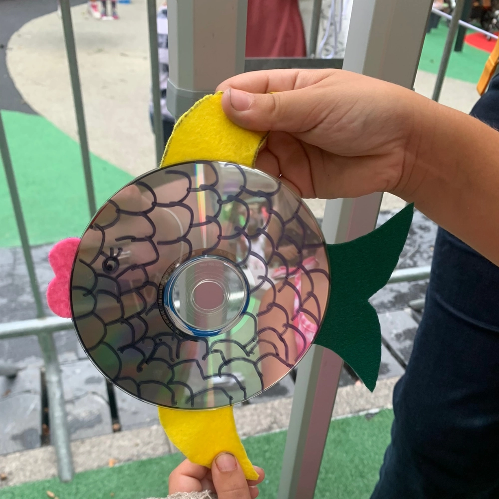 Taller de Peces con CD Reciclados (Atlantikaldia, Errenteria)