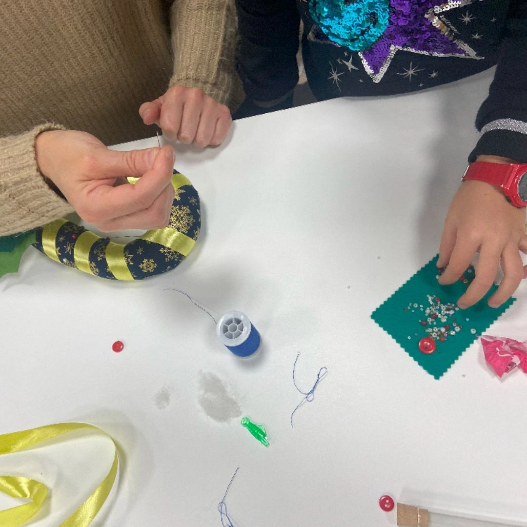 Taller infantil: Bastón de Navidad-(Lekuona/Errenteria) Taller infantil: Bastón de Navidad-(Lekuona/Errenteria)