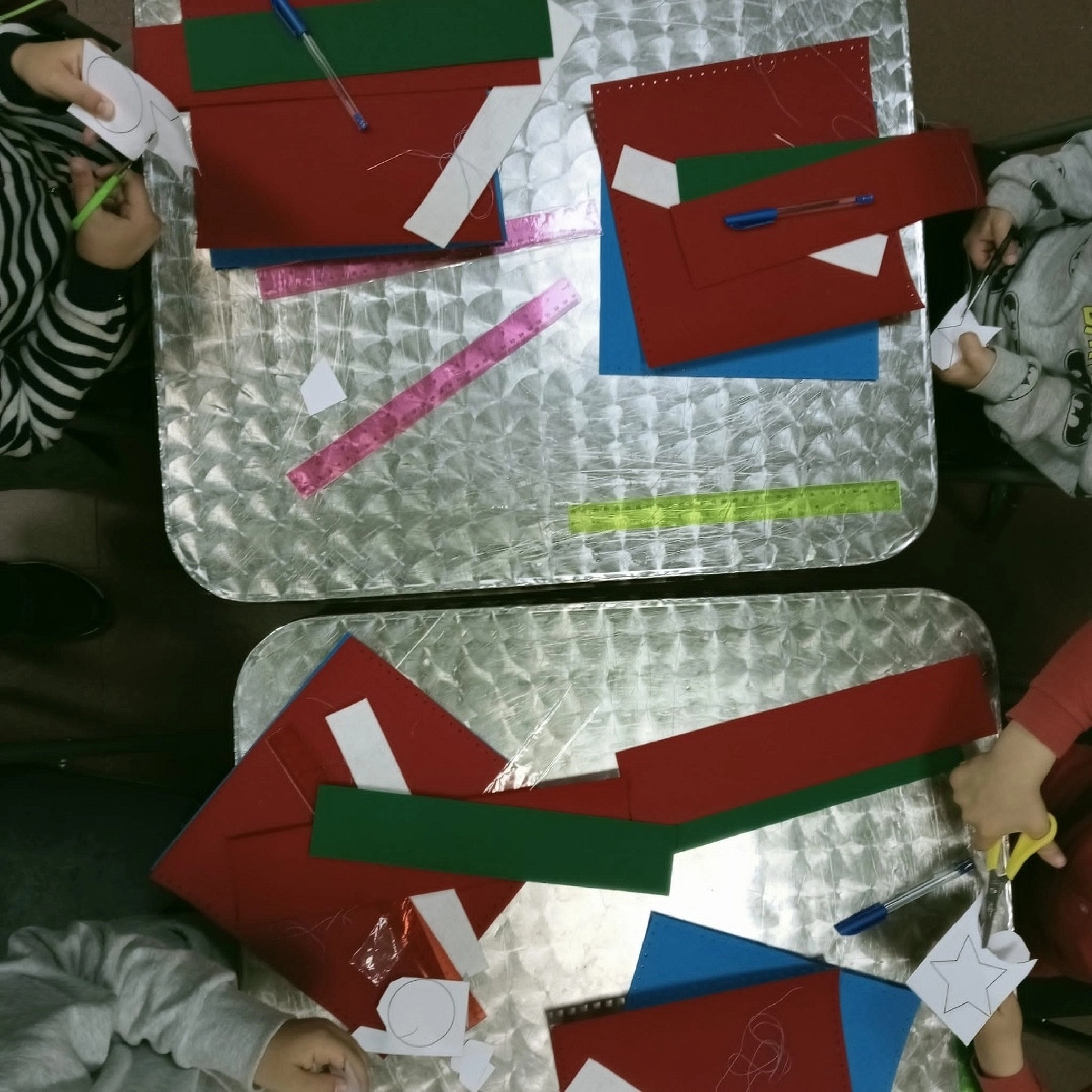 Taller infantil: Crea tu tres en raya de fieltro-(Asociación de Vecinos Alaberga/Errenteria)