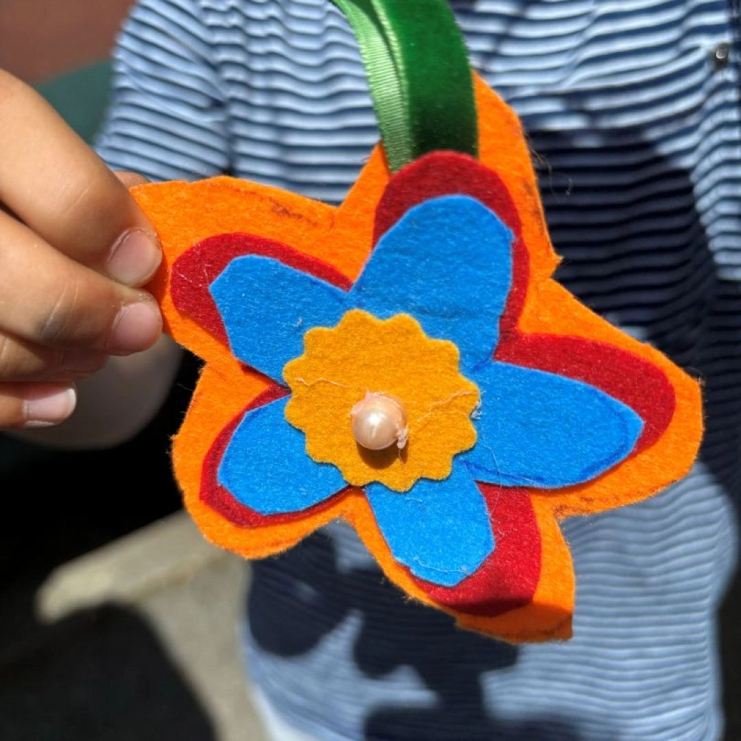 Taller infantil: Llavero de Flor de Primavera-(Feria de artesanía, Kolore Kolore/Irún)