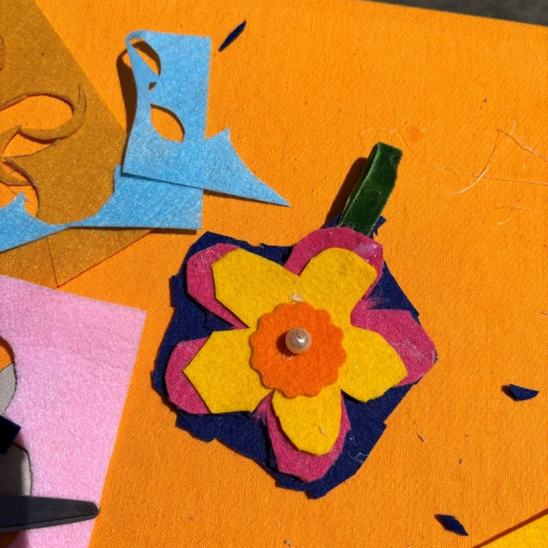 Taller infantil: Llavero de Flor de Primavera-(Feria de artesanía, Kolore Kolore/Irún)