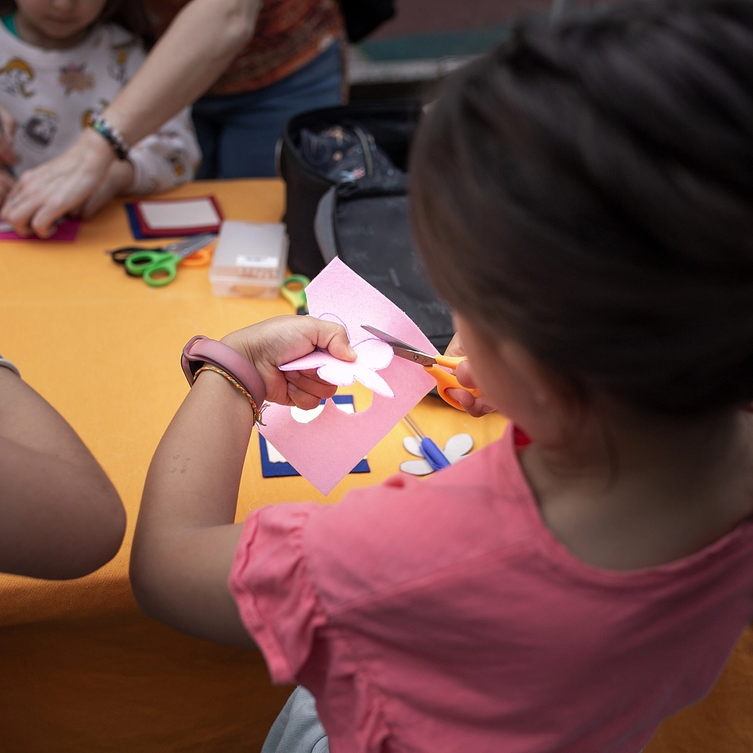 Taller infantil: Llavero de Flor de Primavera-(Feria de artesanía, Kolore Kolore/Irún)