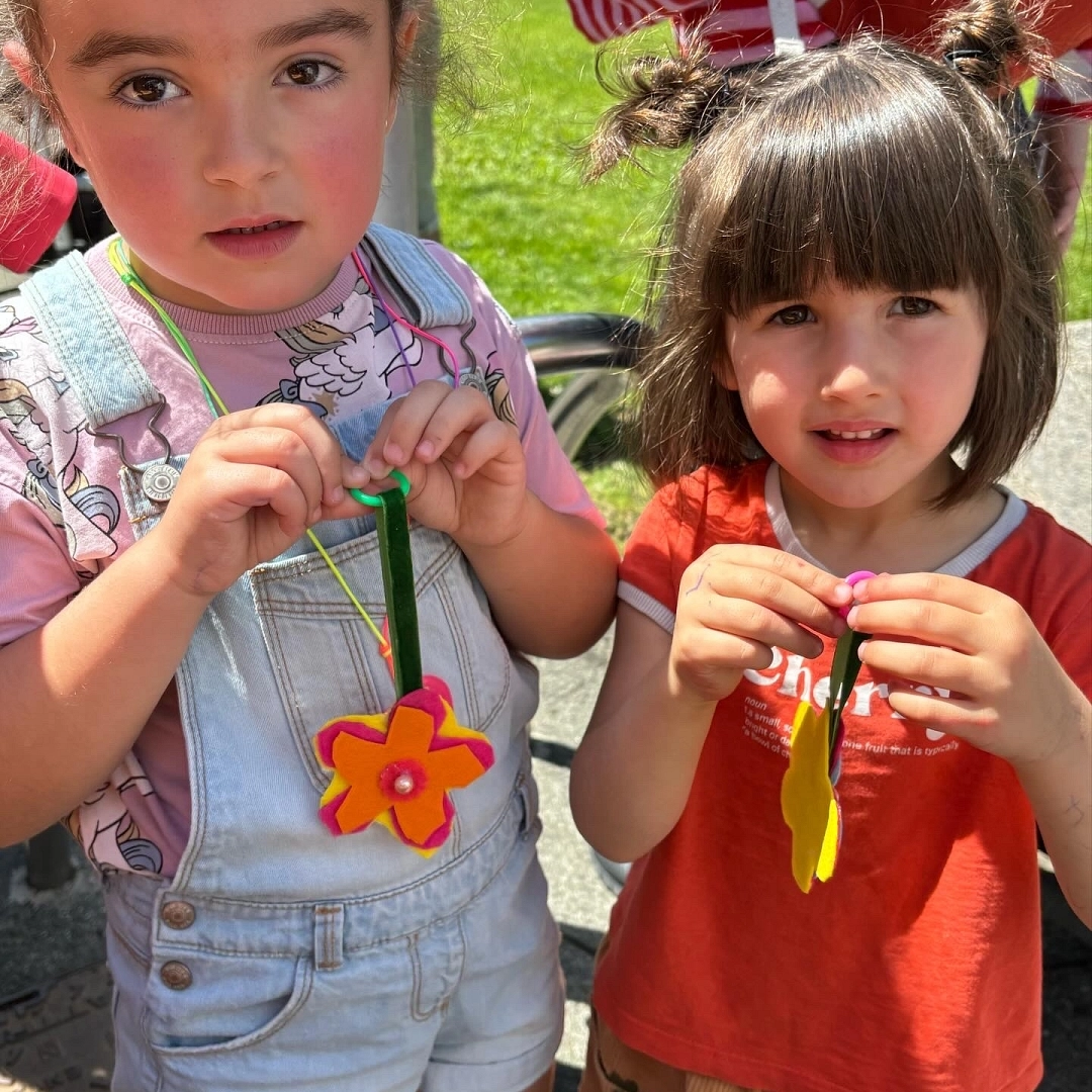 Taller infantil: Llavero de Flor de Primavera-(Feria de artesanía, Kolore Kolore/Irún)