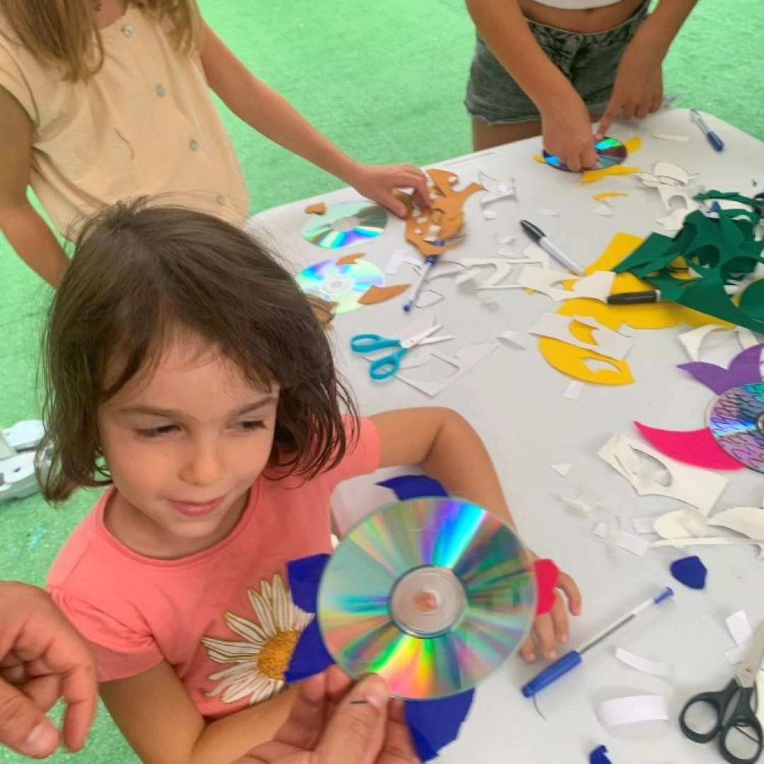 Taller infantil: Peces con CD Reciclados (Atlantikaldia, Errenteria)