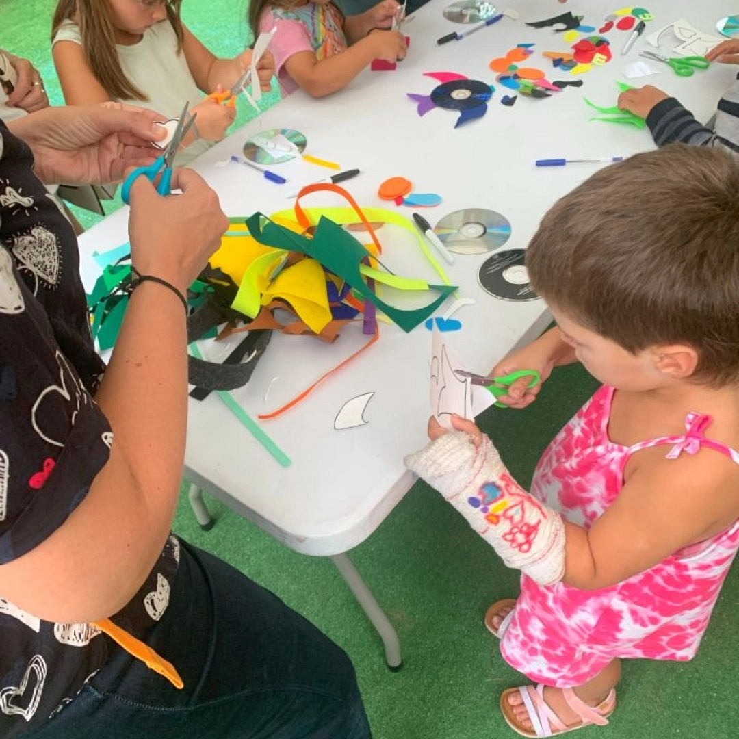 Taller infantil: Peces con CD Reciclados (Atlantikaldia, Errenteria)