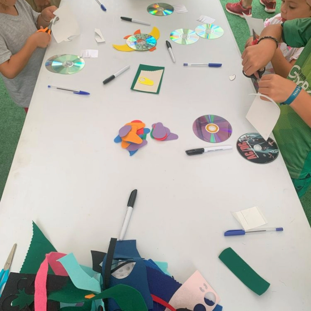 Taller infantil: Peces con CD Reciclados (Atlantikaldia, Errenteria)