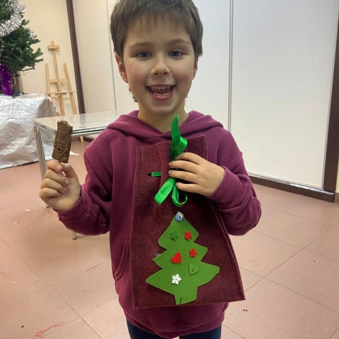 Taller infantil: Saquito de Navidad en fieltro — Asociación de Vecinos de Alaberga, Errenteria