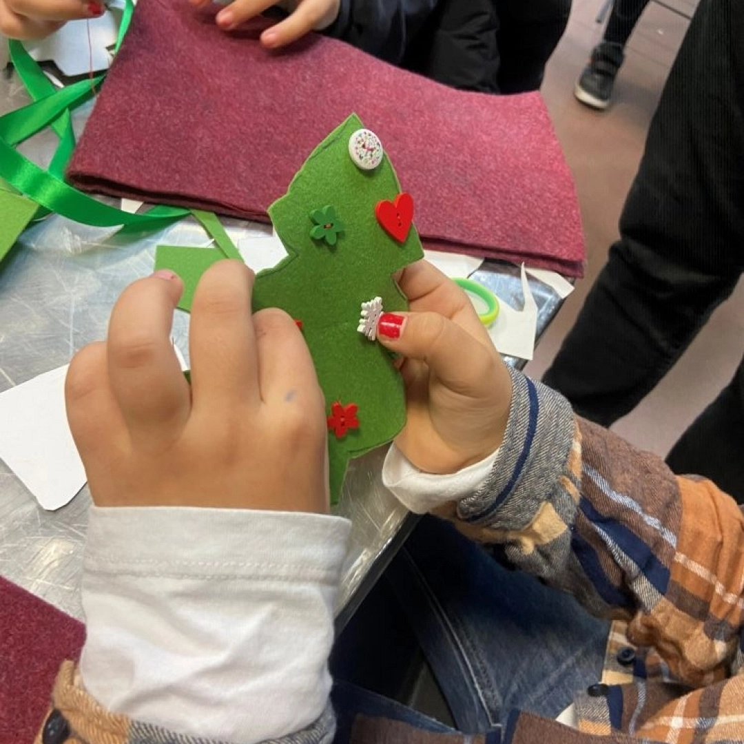 Taller infantil: Saquito de Navidad en fieltro — Asociación de Vecinos de Alaberga, Errenteria