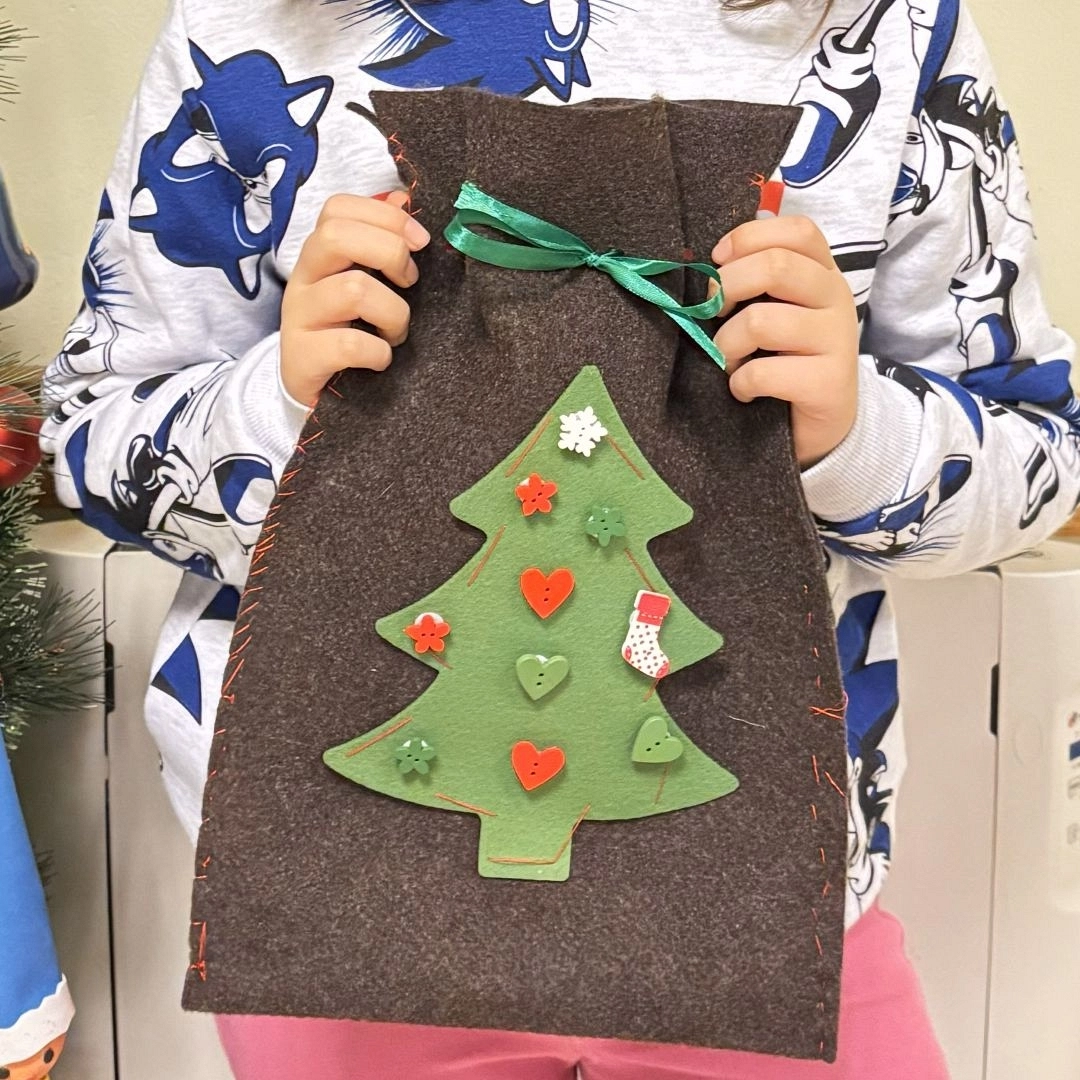 Taller infantil: Saquito de Olentzero en fieltro — Asociación de Vecinos de San Miguel, Irún