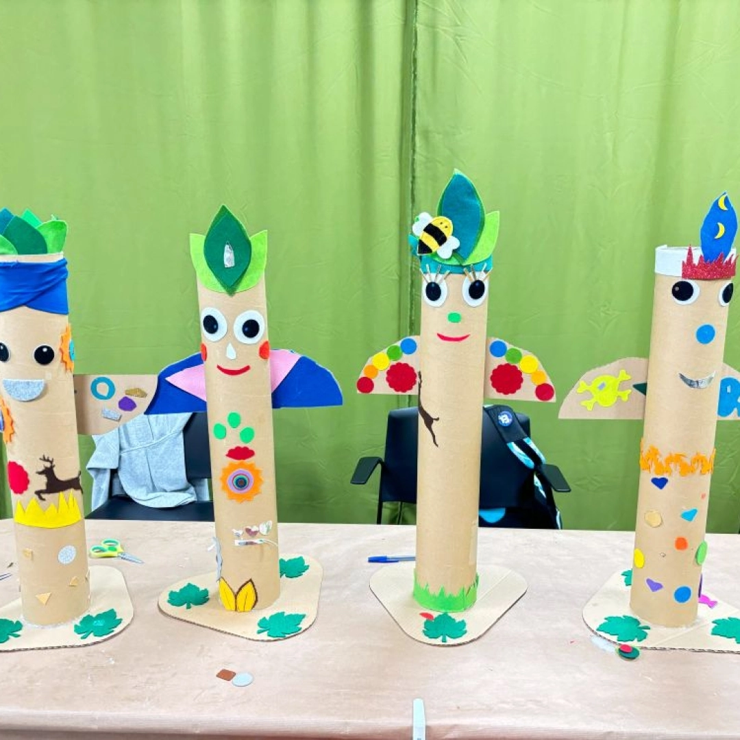 Taller infantil: Tótem de cartón y fieltro — Lekuona, Errenteria
