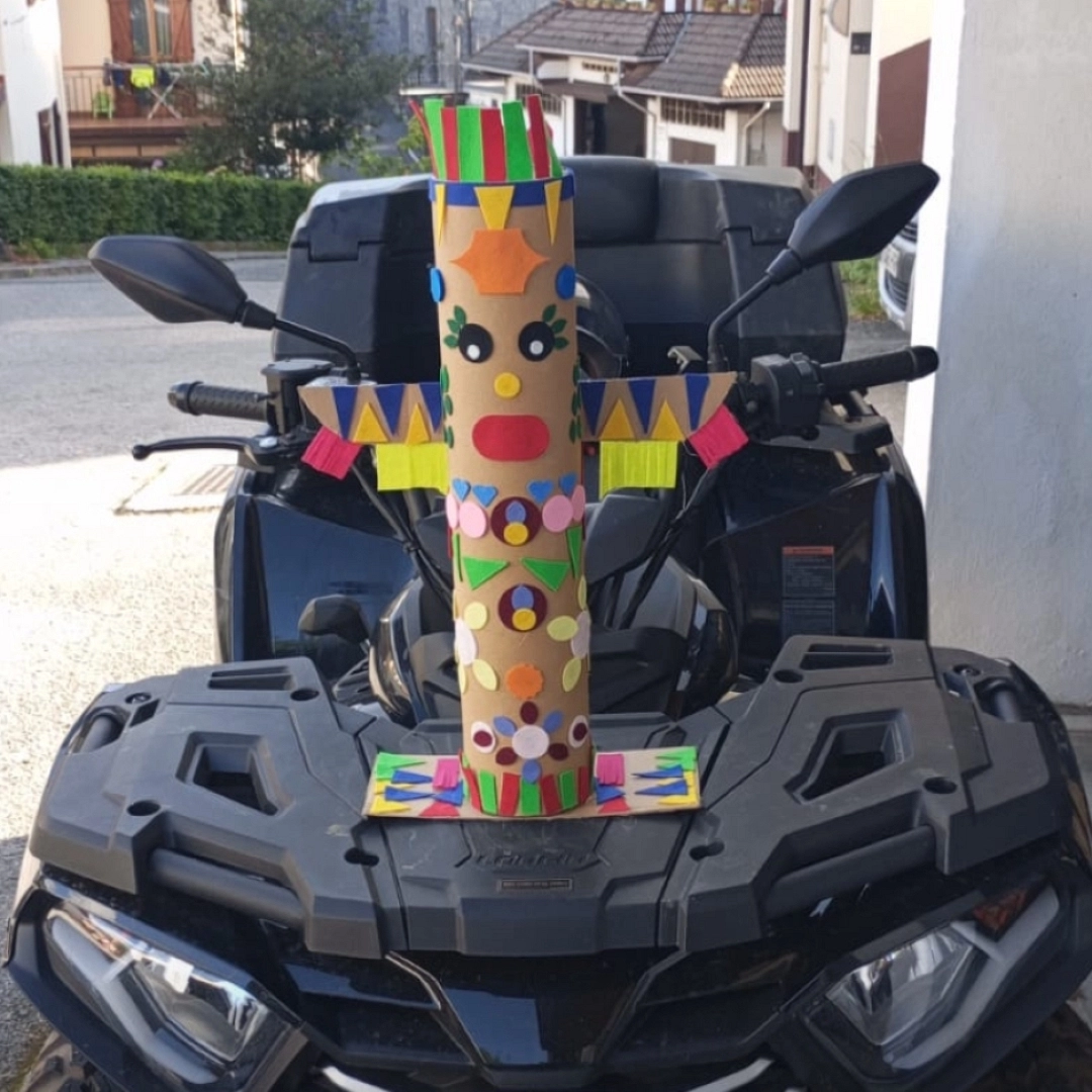 Taller infantil y familiar: Tótem de cartón y fieltro — Asociación de Vecinos de San Miguel, Irun